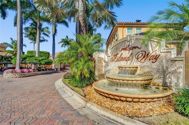 3718 NE 208th Street 3718, Aventura, FL 33180