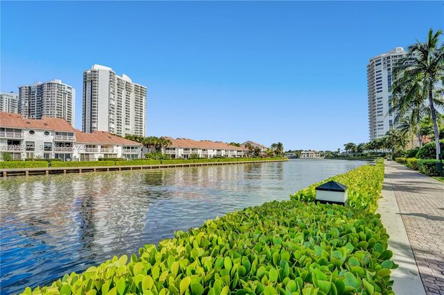3718 NE 208th Street 3718, Aventura, FL 33180