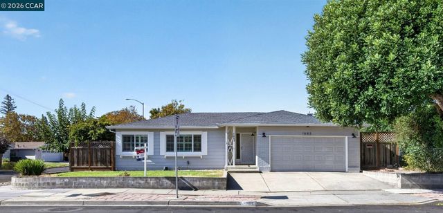 1883 Lynwood Dr, Concord, CA 94519