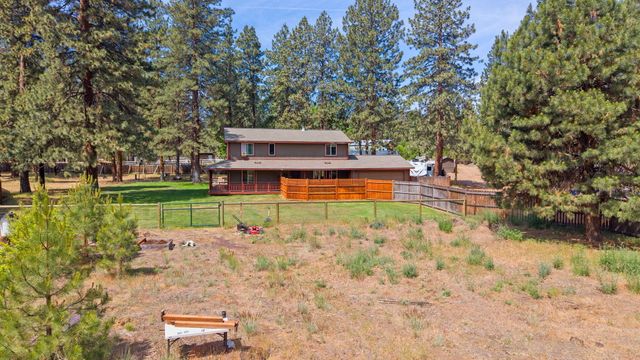 60488 Umatilla Circle, Bend, OR 97702