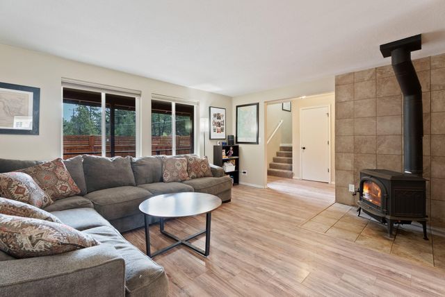 60488 Umatilla Circle, Bend, OR 97702