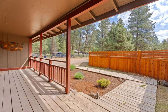 60488 Umatilla Circle, Bend, OR 97702