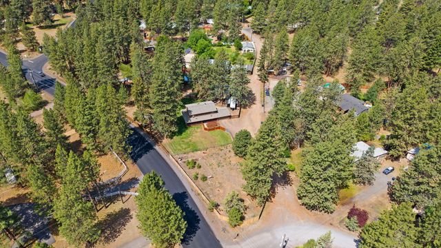 60488 Umatilla Circle, Bend, OR 97702
