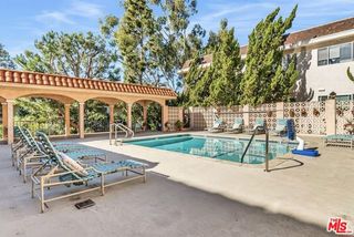 6199 Canterbury Drive 102, Culver City, CA 90230