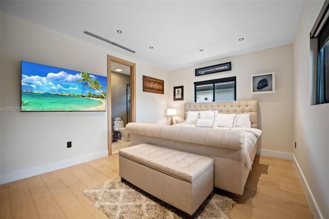 16431 NE 34th Avenue, North Miami Beach, FL 33160