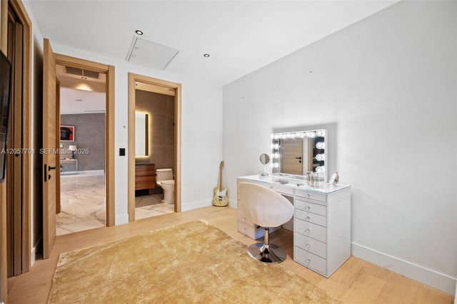 16431 NE 34th Avenue, North Miami Beach, FL 33160