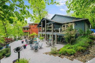 2307 Tecumseh Drive, Brooklyn, MI 49230