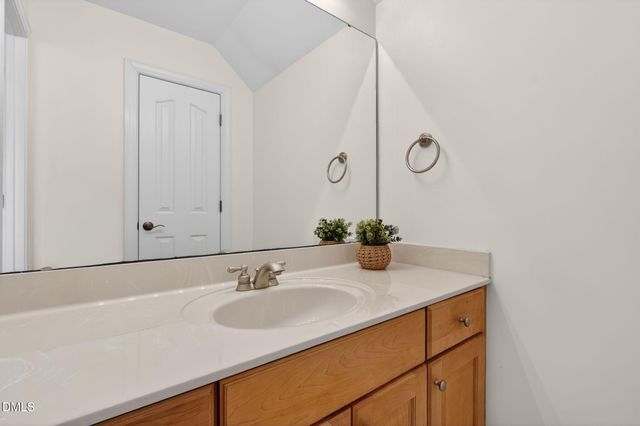 316 Wescott Ridge Drive, Holly Springs, NC 27540