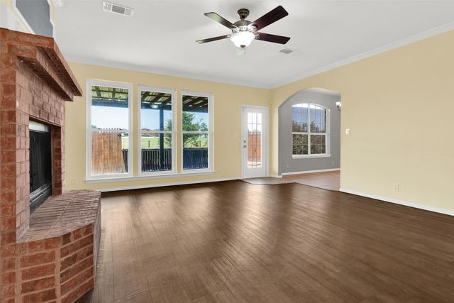 106 Country View Circle, Pottsboro, TX 75076