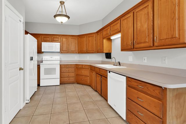 106 Country View Circle, Pottsboro, TX 75076