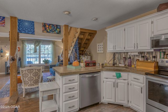 6335 W Junge Boulevard, Joplin, MO 64804