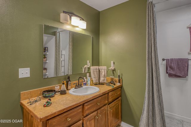 6335 W Junge Boulevard, Joplin, MO 64804