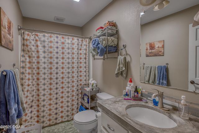 6335 W Junge Boulevard, Joplin, MO 64804