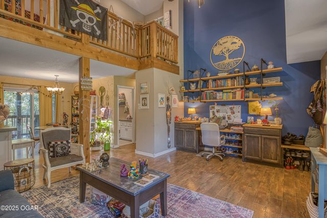 6335 W Junge Boulevard, Joplin, MO 64804