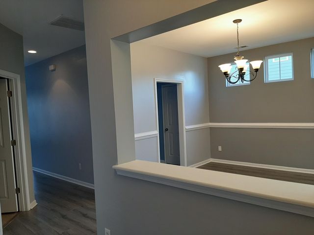 194 Avonshire Drive, Summerville, SC 29483