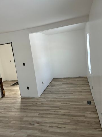 647 Vermont Street, Gary, IN 46402