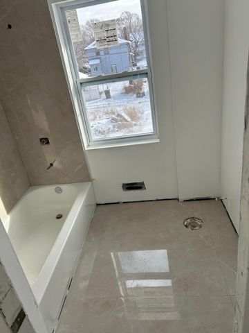 647 Vermont Street, Gary, IN 46402