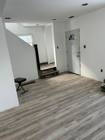 647 Vermont Street, Gary, IN 46402