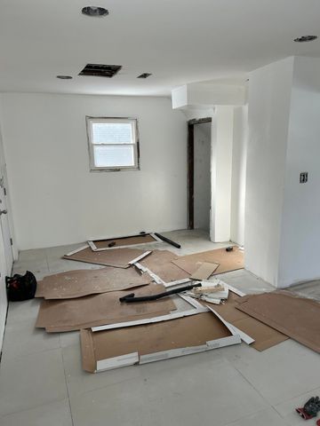 647 Vermont Street, Gary, IN 46402