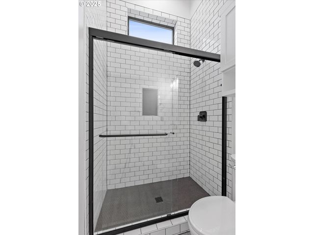 313 Se OAR Ave, Lincoln City, OR 97367