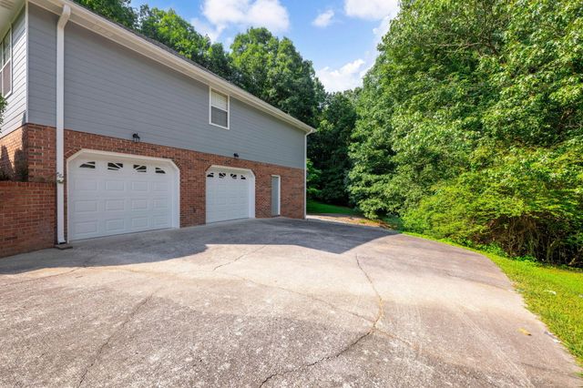 555 Blue Bird Lane, Ringgold, GA 30736