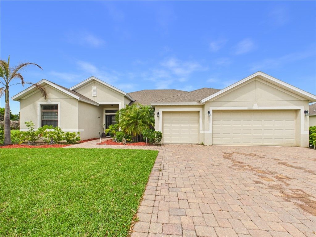 5919 Brae Burn Circle, Vero Beach, FL 32967