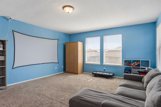 724 Bailey Park DR, Jarrell, TX 76537