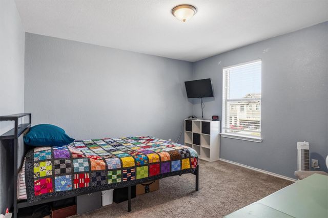 724 Bailey Park DR, Jarrell, TX 76537