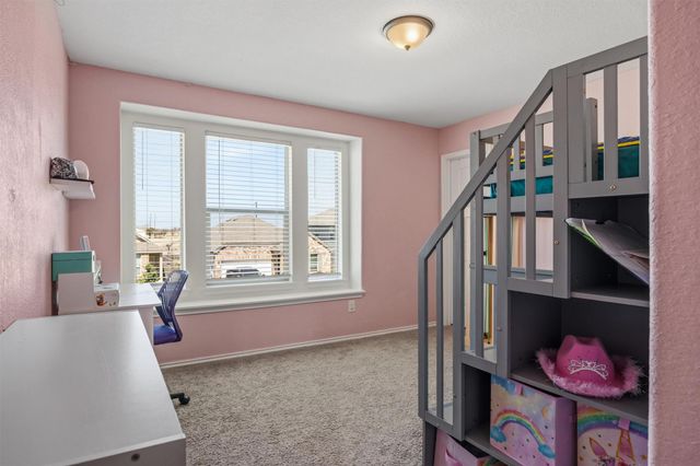 724 Bailey Park DR, Jarrell, TX 76537