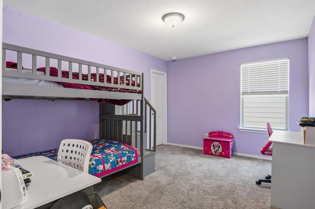 724 Bailey Park DR, Jarrell, TX 76537