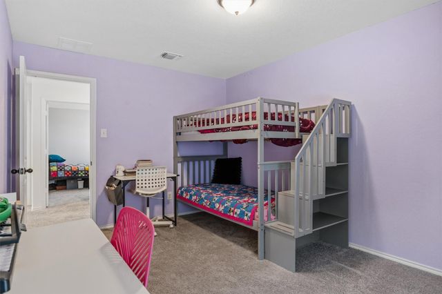 724 Bailey Park DR, Jarrell, TX 76537