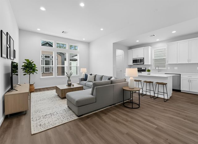 2110 Dewalt Street F, Houston, TX 77088