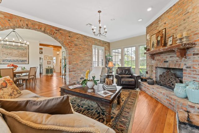 3525 Berkley Hill Ave, Baton Rouge, LA 70809