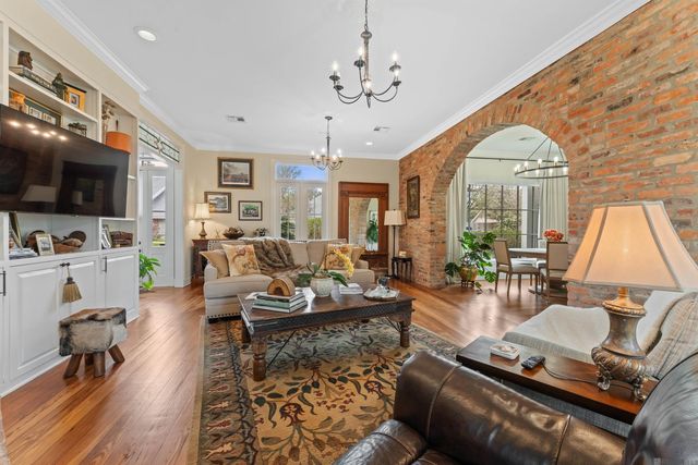 3525 Berkley Hill Ave, Baton Rouge, LA 70809