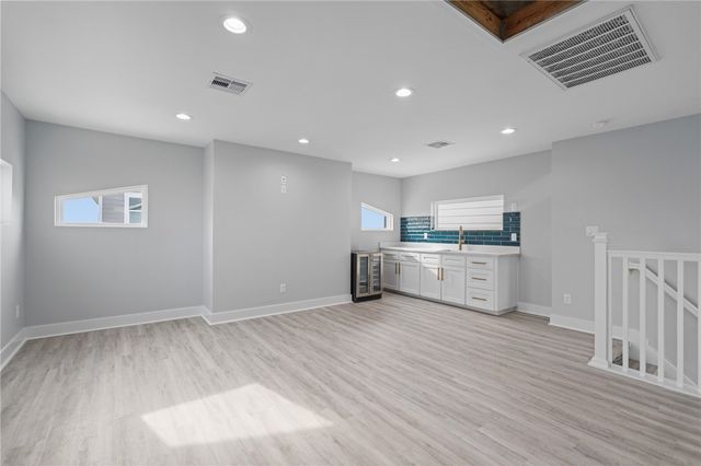 14931 Leeward Dr, Corpus Christi, TX 78418
