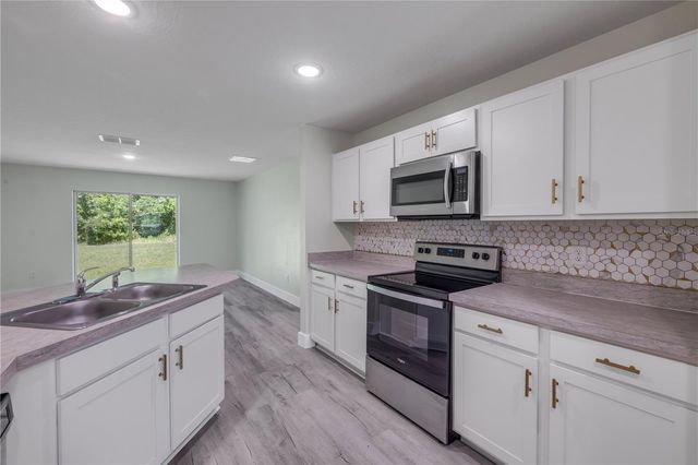 176 PINE GROVE DRIVE, Palm Coast, FL 32164