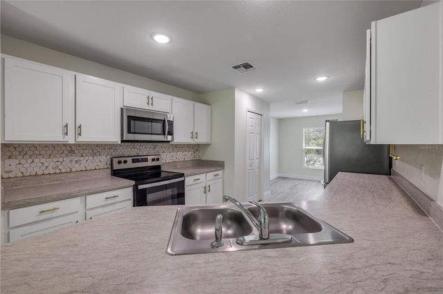 176 PINE GROVE DRIVE, Palm Coast, FL 32164