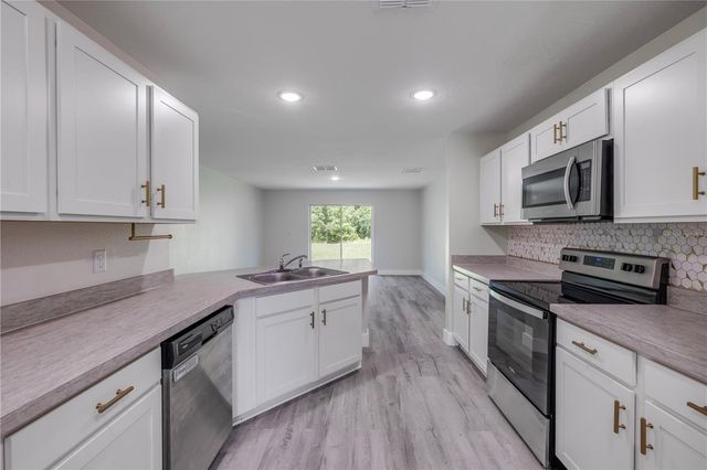 176 PINE GROVE DRIVE, Palm Coast, FL 32164