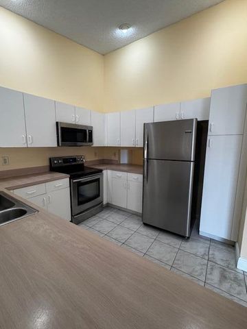 10020 Country Brook Road, Boca Raton, FL 33428