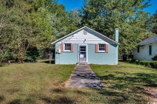 331 Dixon St., Mullins, SC 29574