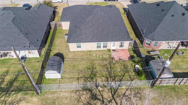 3460 Lake Arthur Drive, Port Arthur, TX 77642