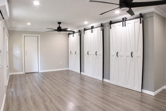 8042 RIDGE WAY, Orlando, FL 32817