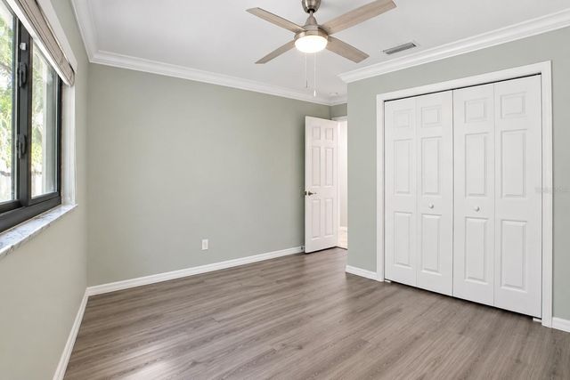 8042 RIDGE WAY, Orlando, FL 32817