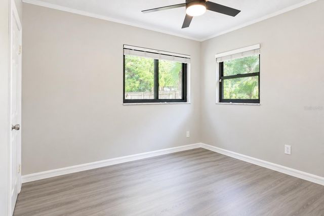 8042 RIDGE WAY, Orlando, FL 32817