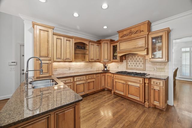 2201 Old Hickory Blvd, Nashville, TN 37215