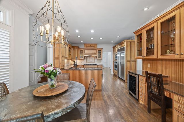 2201 Old Hickory Blvd, Nashville, TN 37215