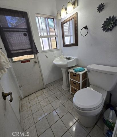 3151 E Radcliffe, Anaheim, CA 92806