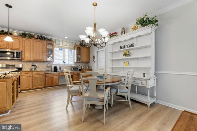 9693 ROYAL CREST CIR, Frederick, MD 21704