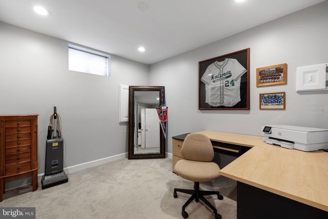9693 ROYAL CREST CIR, Frederick, MD 21704
