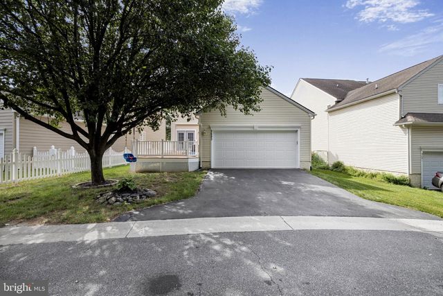 9693 ROYAL CREST CIR, Frederick, MD 21704